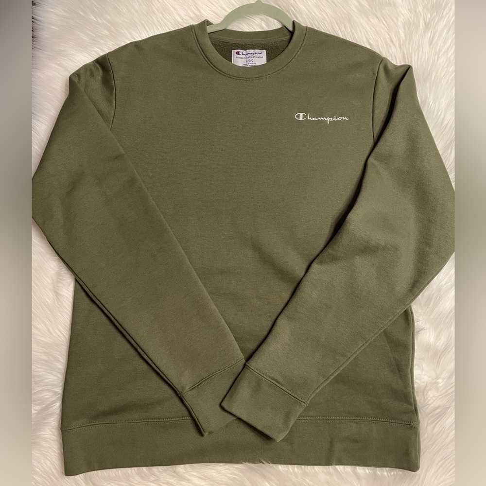 Champion, Sweatshirt, Olive Green, Fleece, Quality, Warm, Thick, Size Large, EUC
